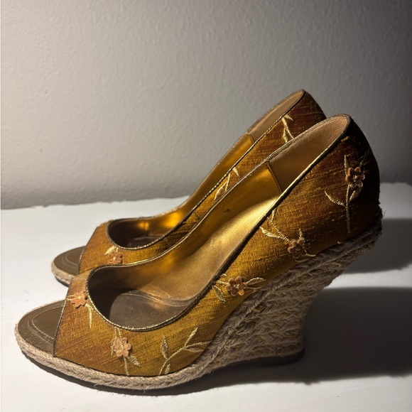 Hype Yellow Wedge Peep-Toe Shoes - Picture 3 of 5